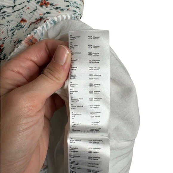 maje | Raison Pleated Dress White Floral 2 Medium - Picture 7 of 11